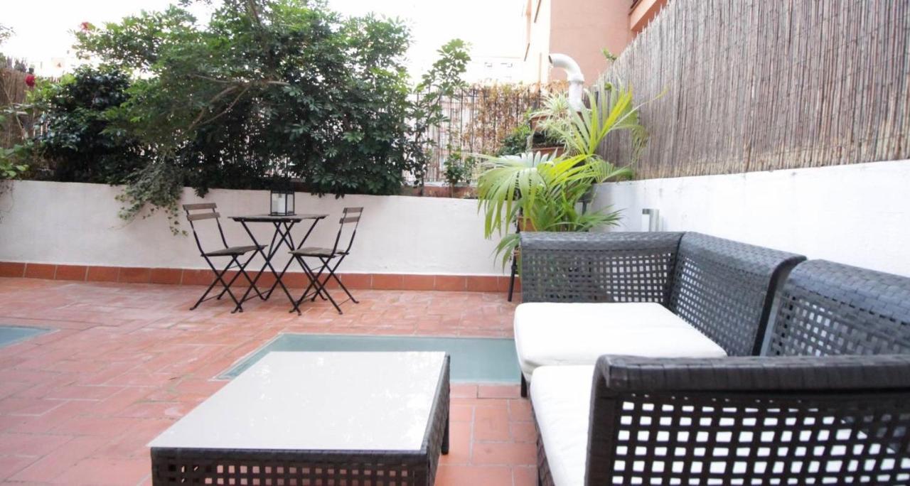 Eixample - Pova Apartment